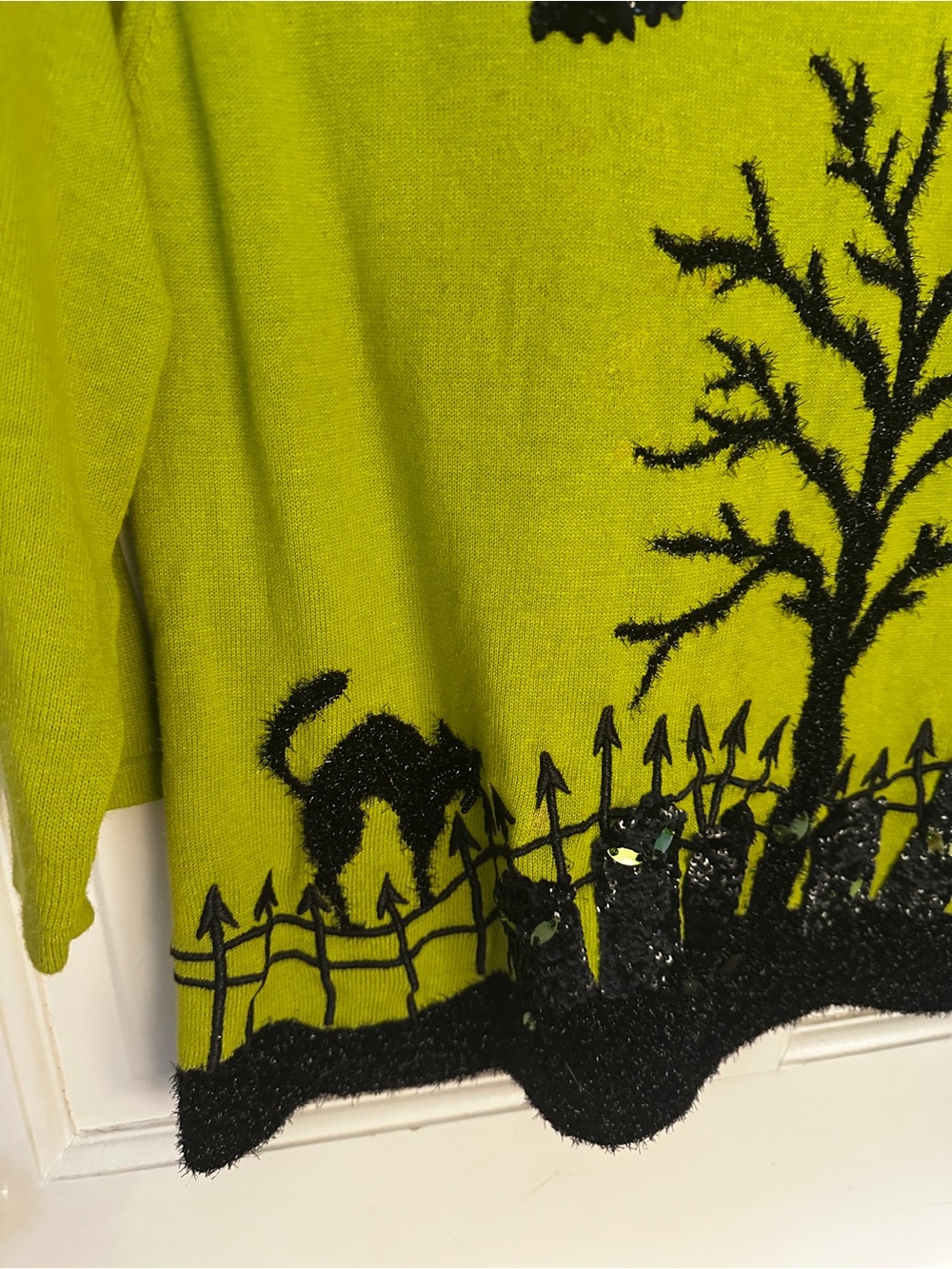 Marisa Christina Halloween Lime with sequined BATS Top M! - Picture 7 of 7